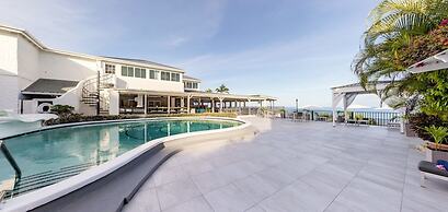 Trade Winds Hotel