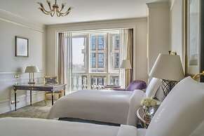Four Seasons Hotel Cairo at First Residence