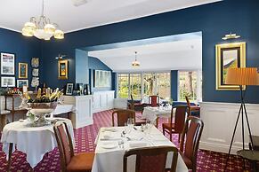 Gougane Barra Hotel
