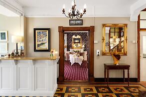 Gougane Barra Hotel