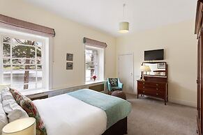 Gougane Barra Hotel