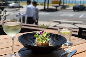 Novotel Geelong