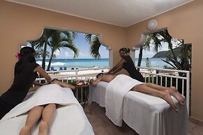 Divi Little Bay Beach Resort