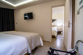 Emmantina Hotel