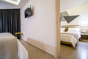 Emmantina Hotel