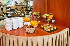 Emmantina Hotel