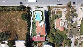 Emmantina Hotel