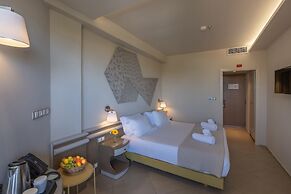 Emmantina Hotel