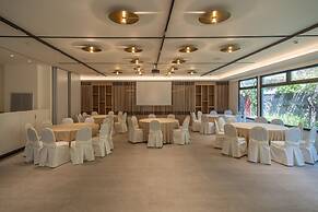 Emmantina Hotel