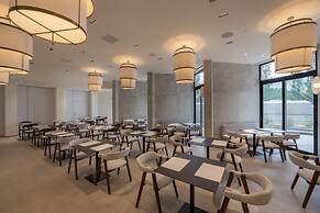 Emmantina Hotel