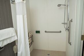 Courtyard by Marriott Erie