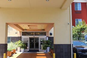 Holiday Inn Express Hotel & Suites Berkeley by IHG
