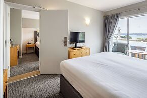 Cristina Hotel