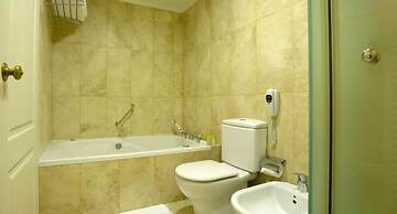 Austral Hotel