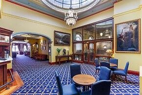 The Carrington Hotel