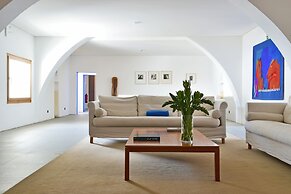 Pousada Convento de Arraiolos - Historic Hotel