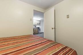 Econo Lodge & Suites Saint John