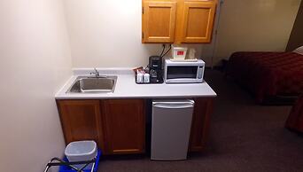 Econo Lodge & Suites Saint John