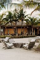 Islander Resort