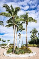 Islander Resort