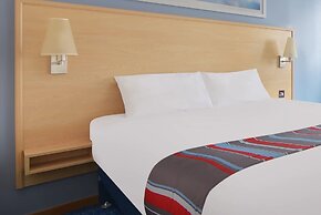 Travelodge Aberdeen Central
