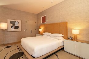 Hilton San Diego Gaslamp Quarter