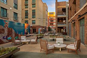 Hilton San Diego Gaslamp Quarter