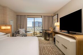 Hilton San Diego Gaslamp Quarter