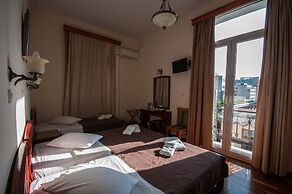 Cecil Hotel