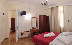 Cecil Hotel