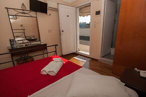 Cecil Hotel