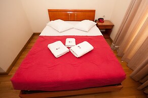 Cecil Hotel