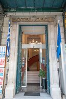 Cecil Hotel