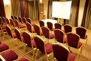 Waterfoot Hotel