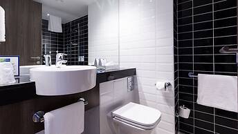Holiday Inn Express Wakefield by IHG