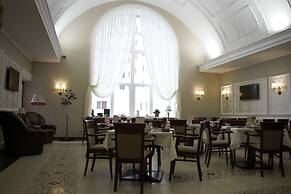 Transhotel