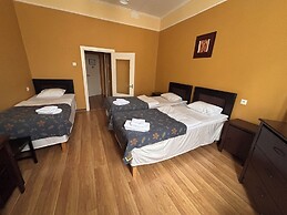 Viktorija Hotel