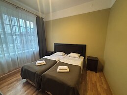 Viktorija Hotel
