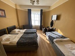 Viktorija Hotel