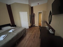 Viktorija Hotel