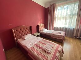 Viktorija Hotel