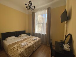 Viktorija Hotel