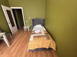 Viktorija Hotel