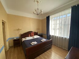 Viktorija Hotel