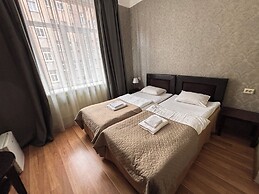 Viktorija Hotel