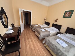 Viktorija Hotel
