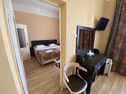 Viktorija Hotel