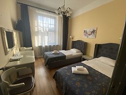Viktorija Hotel