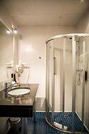 Liva Hotel