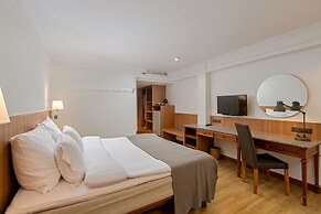 Sunprime Kamala Beach